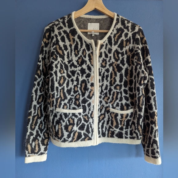 JOIE Medium M Cream Black Leopard Print Wool Mohair Full Zip Sweater Ani… - Picture 2 of 7